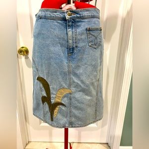 VINTAGE Laundry by Shelli Segal denim skirt. Size 10 EUC smoke and pet free home